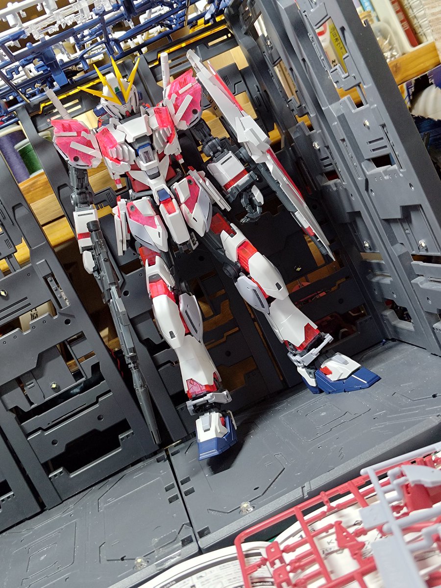 SktBlade's tweet image. さて…
色見本をみながら作りますか