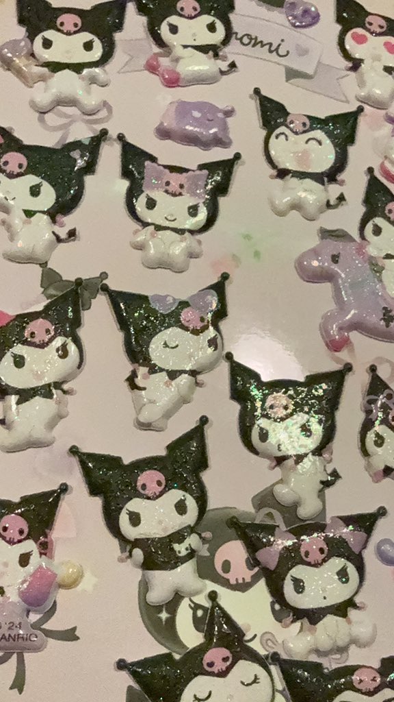 memmem_m_m's tweet image. 誰かシール交換してー♡