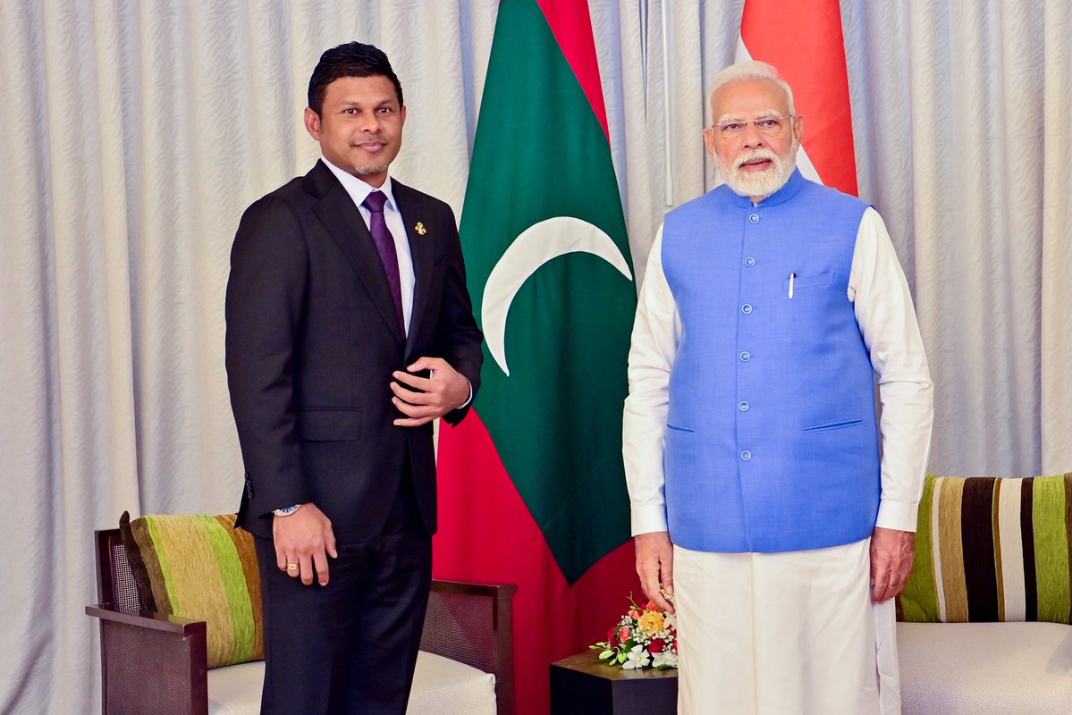 HucenSembe's tweet image. Honoured to call on Prime Minister of India, His Excellency Shri @narendramodi today during the Prime Minister’s ongoing historic state visit to the Maldives.
As this year marks 60 years of formal diplomatic relations with India, the Prime Minister and I reflected on the…