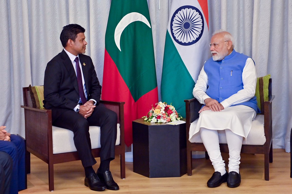 HucenSembe's tweet image. Honoured to call on Prime Minister of India, His Excellency Shri @narendramodi today during the Prime Minister’s ongoing historic state visit to the Maldives.
As this year marks 60 years of formal diplomatic relations with India, the Prime Minister and I reflected on the…