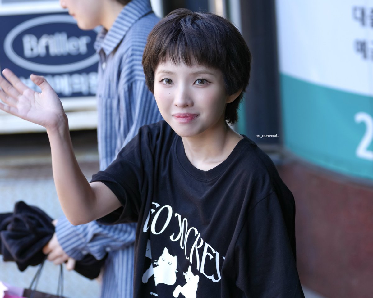 IM_theTrend_'s tweet image. 20250726 ํด๊ทผ
๐ฆ๐ถ
#์์ด๋ค #IDLE #GIDLE
#SOYEON #์์ฐ #YUQI #์ฐ๊ธฐ #้จ็ฆ
