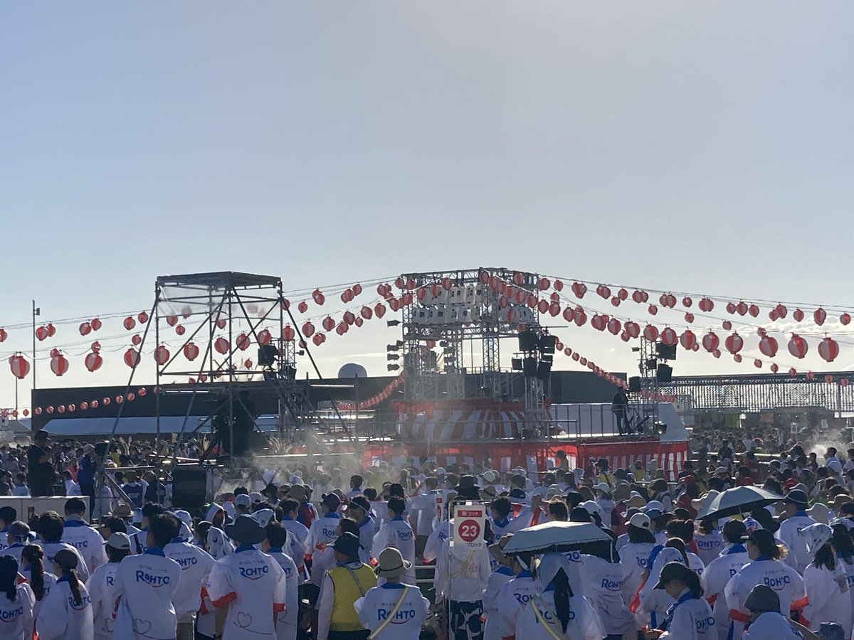 coffeexym's tweet image. 万博盆踊りのリハ始まったー！
#きたぞ万博