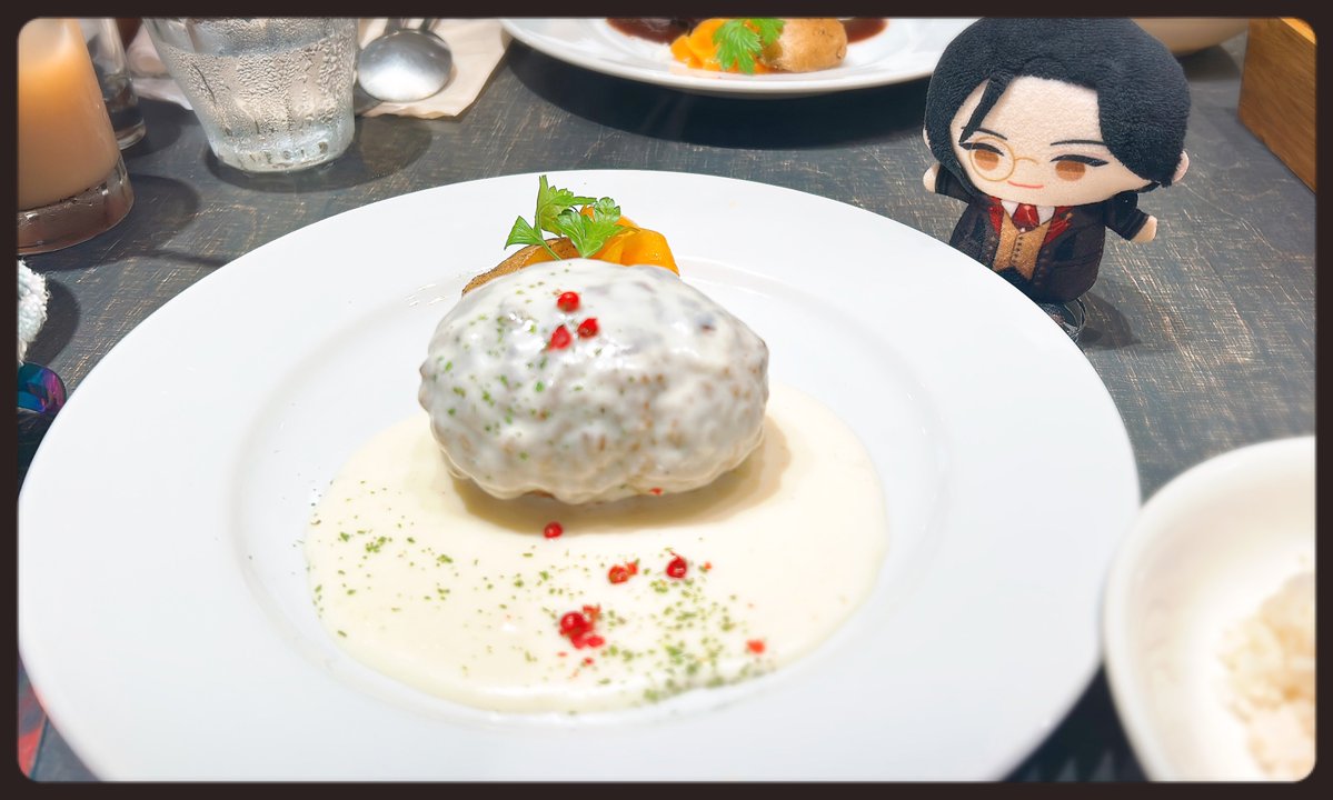circo5's tweet image. シェリンさんハンバーグだよ