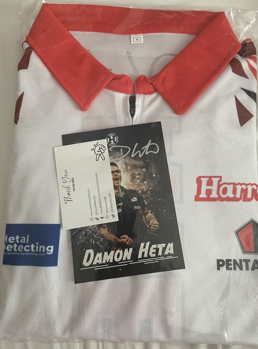 Frazer Gunn (@fraz180) on Twitter photo 🎯🎯🎯 FREE giveaway 🎯🎯🎯
Want to win a signed set of <a href="/DamonHeta180/">Damon Heta</a> darts?
Want to win a signed replica <a href="/DamonHeta180/">Damon Heta</a> shirt?
See below - please share this tweet to let your followers know.
<a href="/DiabetesUK/">Diabetes UK</a> #Darts #Giveaway 🎯🎯🎯 FREE giveaway 🎯🎯🎯
Want to win a signed set of <a href="/DamonHeta180/">Damon Heta</a> darts?
Want to win a signed replica <a href="/DamonHeta180/">Damon Heta</a> shirt?
See below - please share this tweet to let your followers know.
<a href="/DiabetesUK/">Diabetes UK</a> #Darts #Giveaway