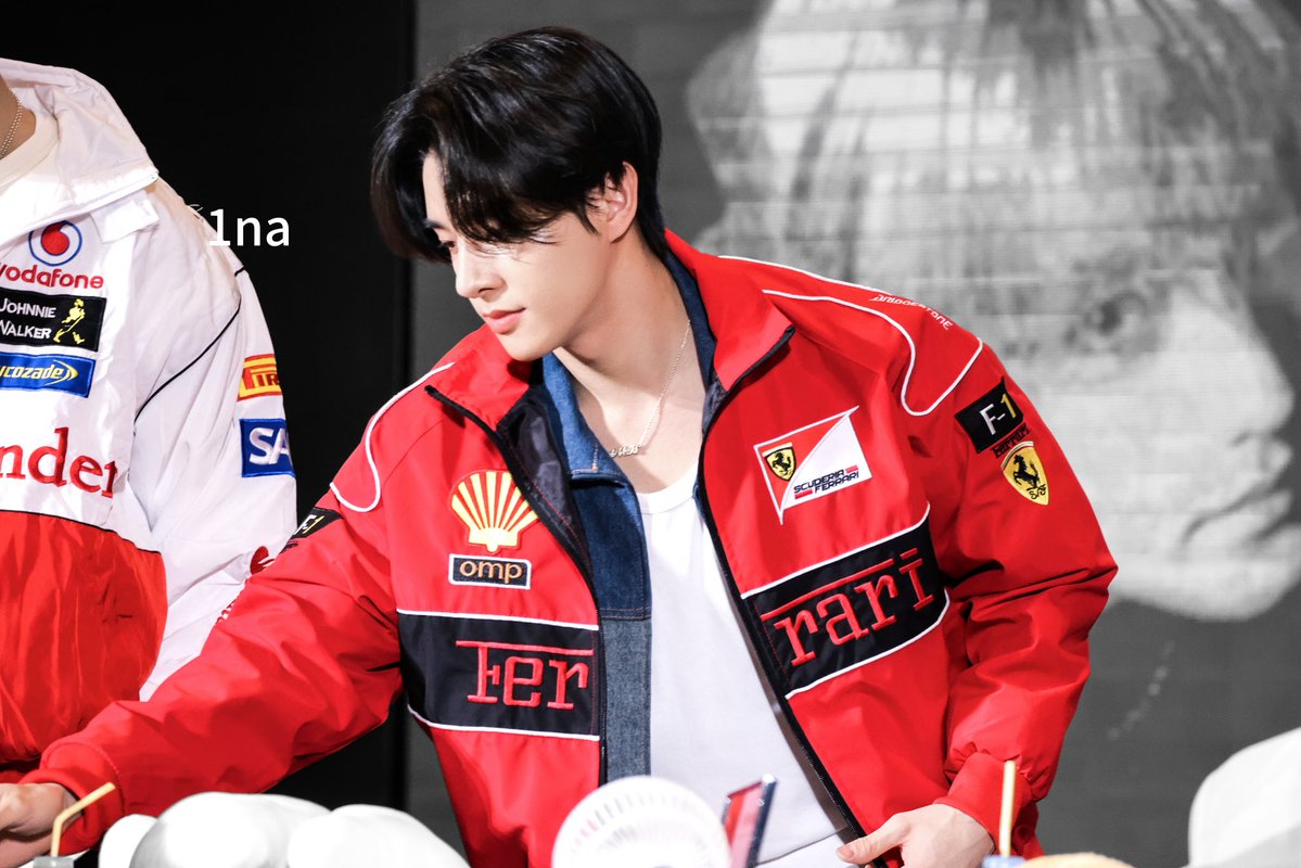 JINA_1115's tweet image. 250726

#ENHYPEN #엔하이픈 
#JAKE #심재윤 #제이크 #ジェイク