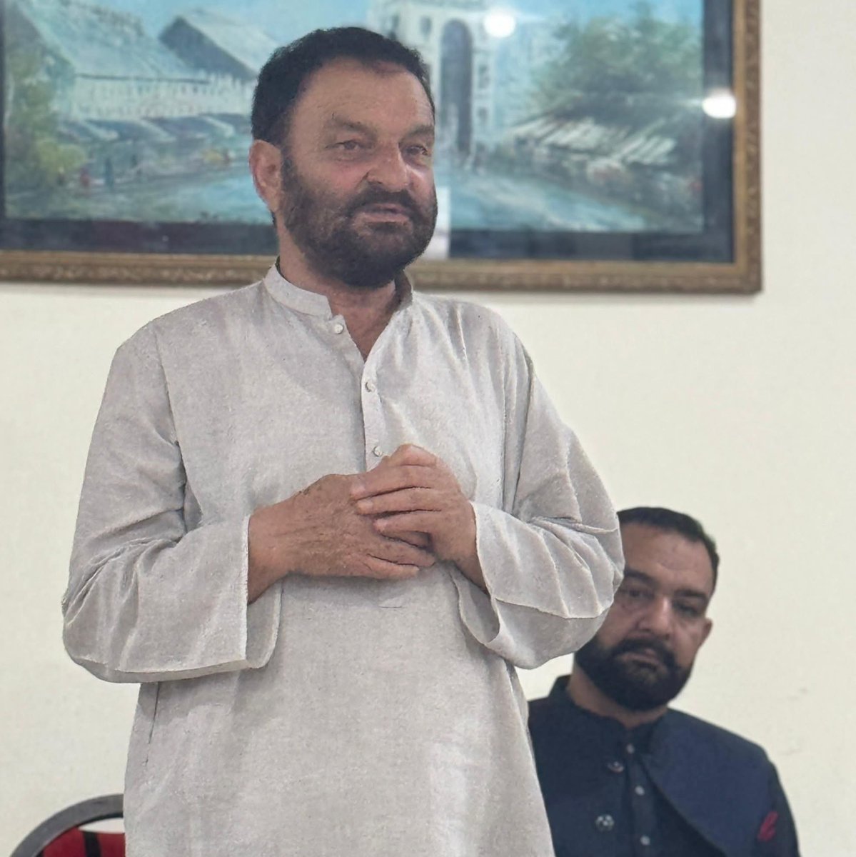 PTIAJK_Official's tweet image. نائب صدر پاکستان تحریک انصاف آزاد سردار نیر ایوب کی قیادت میں سفیر کشمیر عمران خان کی کال پر پانچ اگست میں ملک بھر میں احتجاجی تحریک کے سلسلے میں حلقہ راولاکوٹ کا اہم اجلاس ۔پانچ اگست کی بھرپور تیاری کرنے کا عزم ۔
میٹنگ میں نائب صدر ڈسٹرکٹ پونچھ عامر رفیق ، ممبر کورڈینشن کمپین…