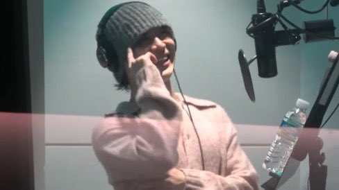 taem_chi_0718's tweet image. テミンのこの癖な感じのポーズ

可愛すぎて本当にスキ♥️

レコーディングでのスタッフさんとの

やり取りもスキ♥️

こういう振る舞いスキ♥️

スタッフさんキュンキュン

だっただろうなぁ✨♡

可愛いの塊すぎてもう困るくらい大好き♥️

#テミン
#태민
#TAEMIN
#WeLoveYouTaemin