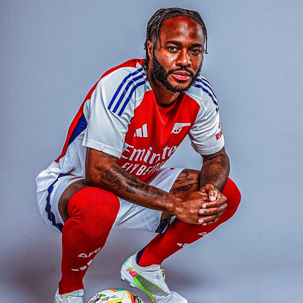 Raheem Sterling is on Napoli’s radar, with Antonio Conte keen to bring the Chelsea winger to Serie A.