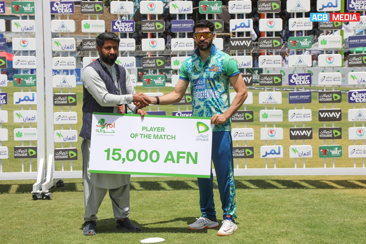 ACBofficials's tweet image. The Award Winners this Morning: 🏅
Etisalat PoTM - @IZadran18 63 (44)
Azizi Bank Game Changer - Arab Gul Momand 3/22 (4)
Milat Steel Stylish Player - Mohammad Akram 48 (26)
Amir Hajizada Most Sixes - Mohammad Akram (4 Sixes)
#Shpageeza | #SCLX | #XBull | #Etisalat