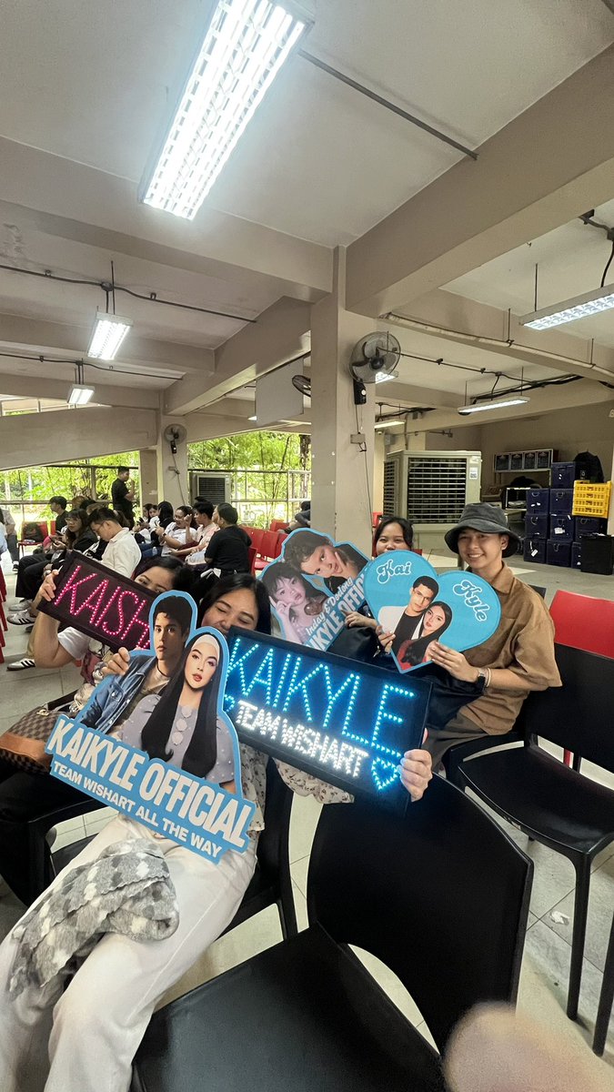 ultkaikyle's tweet image. to my dearest team live admins, thank you! so so proud of you, guys!
FUNTASTIC TANDEM KAIKYLE
#KaiKyle