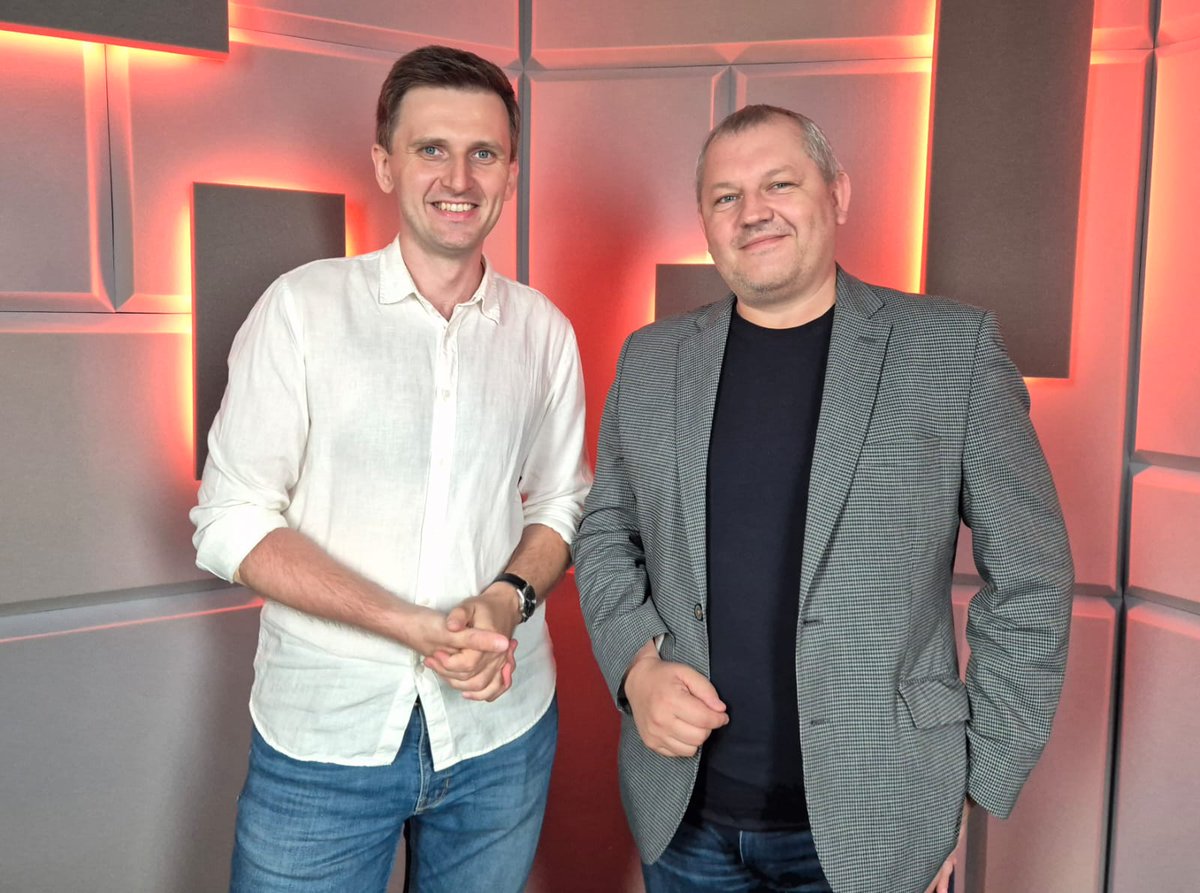 BanasiakMich's tweet image. Porozmawialiśmy sobie z @PiotrSadczuk o powrocie @WislaPlockSA do Ekstraklasy.
- Jak po awansie zmienia się budżet płacowy,
- Czy wysokie dotacje z miasta są fair wobec innych klubów,
- Co należałoby zmienić w korzystaniu z VARu.
Zapraszam:
youtu.be/ESeM315zxD4?si…