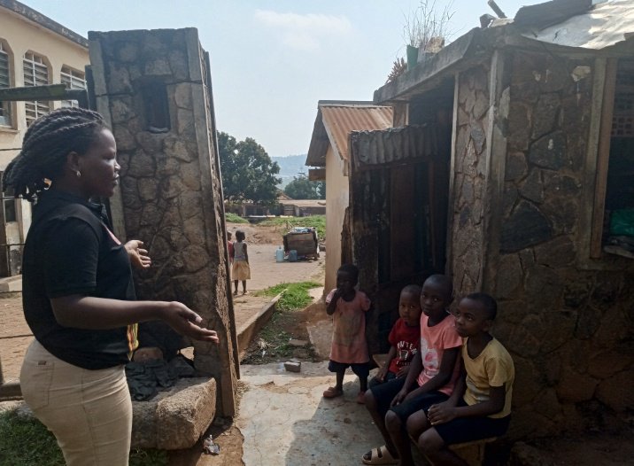 jimboshanurah's tweet photo. Who said weekends are for resting?
Let’s come out here and turn corners into classrooms, homes into hope, and strangers into allies.

#SRHRisUs #AIDS2030 #WeLead #CommunityPower #NoDaysOff https://t.co/mg2acOV1pX