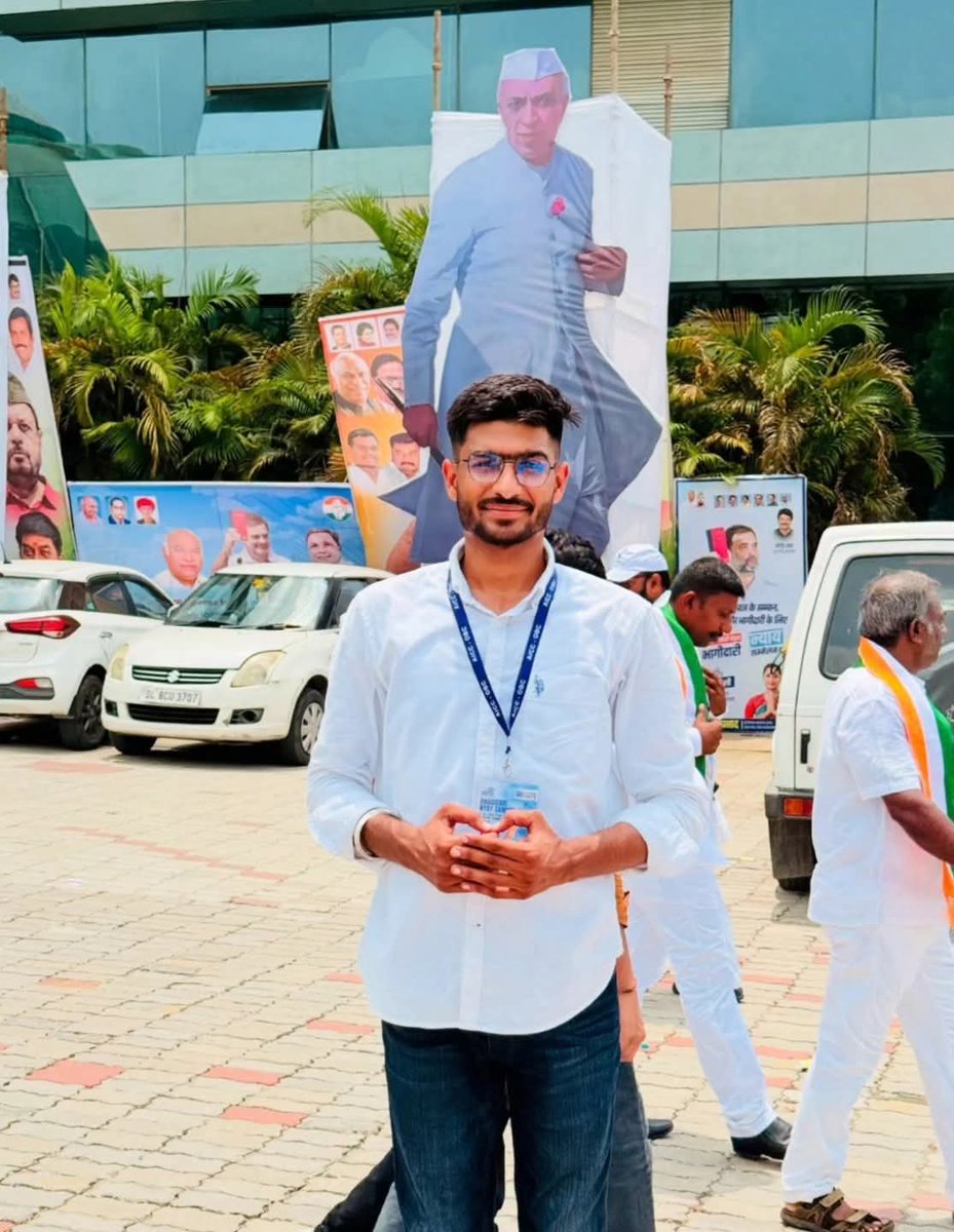 ola_ramswroop's tweet image. भाई राहुल जाखड़ जी को पुनः NSUI झुन्झुनूं जिलाध्यक्ष नियुक्त होने पर हार्दिक बधाई ओर शुभकामनाएं...💐💐
#rahuljakharjhunjhunu