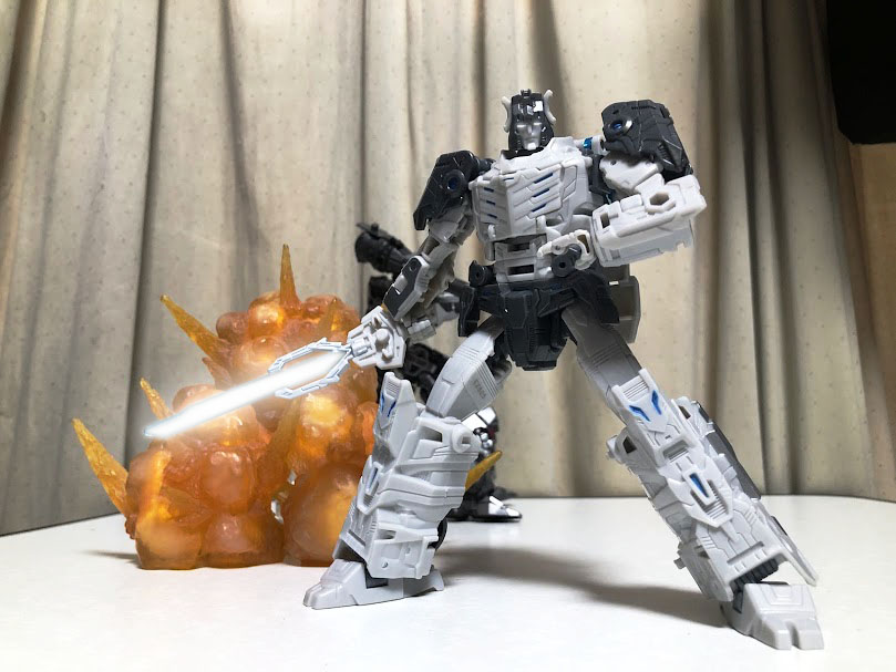 deepwurm's tweet image. プライマプライムは光の戦士らしいです（公式サイトより）

#トランスフォーマー