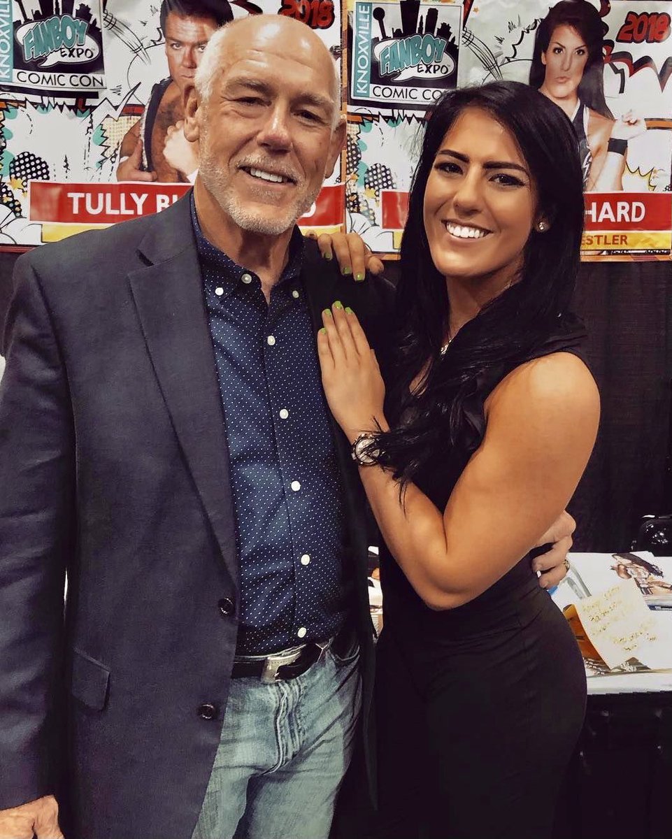 Chupacabra_01's tweet image. 🎂Happy Birthday to Tessa Blanchard! @Tess_Blanchard #TessaBlanchard #LuchaLibreAAA #WOWSuperheroes #TNA #WWE #NXT #ECW #NWA #WCW #ROH #AEW #MLW #CMLL #NJPW #ProWrestlingNoah #AJPW