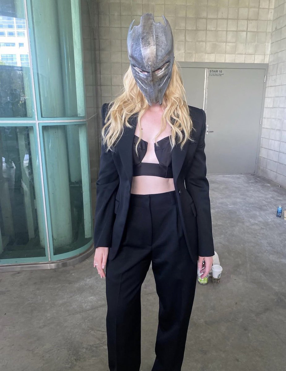 YoungcstFanning's tweet image. Whatever happens the mask stays on.