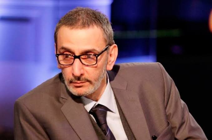 SayedLilly's tweet image. ولقد انتقل عن هذه الارض الفنان الذي احبه حتى خصومه السياسين

&quot;ليتهما يعرفان ان لحظه العمر الأخيره قد تنزل علينا تأخذنا ونحن نتخاصم!&quot;