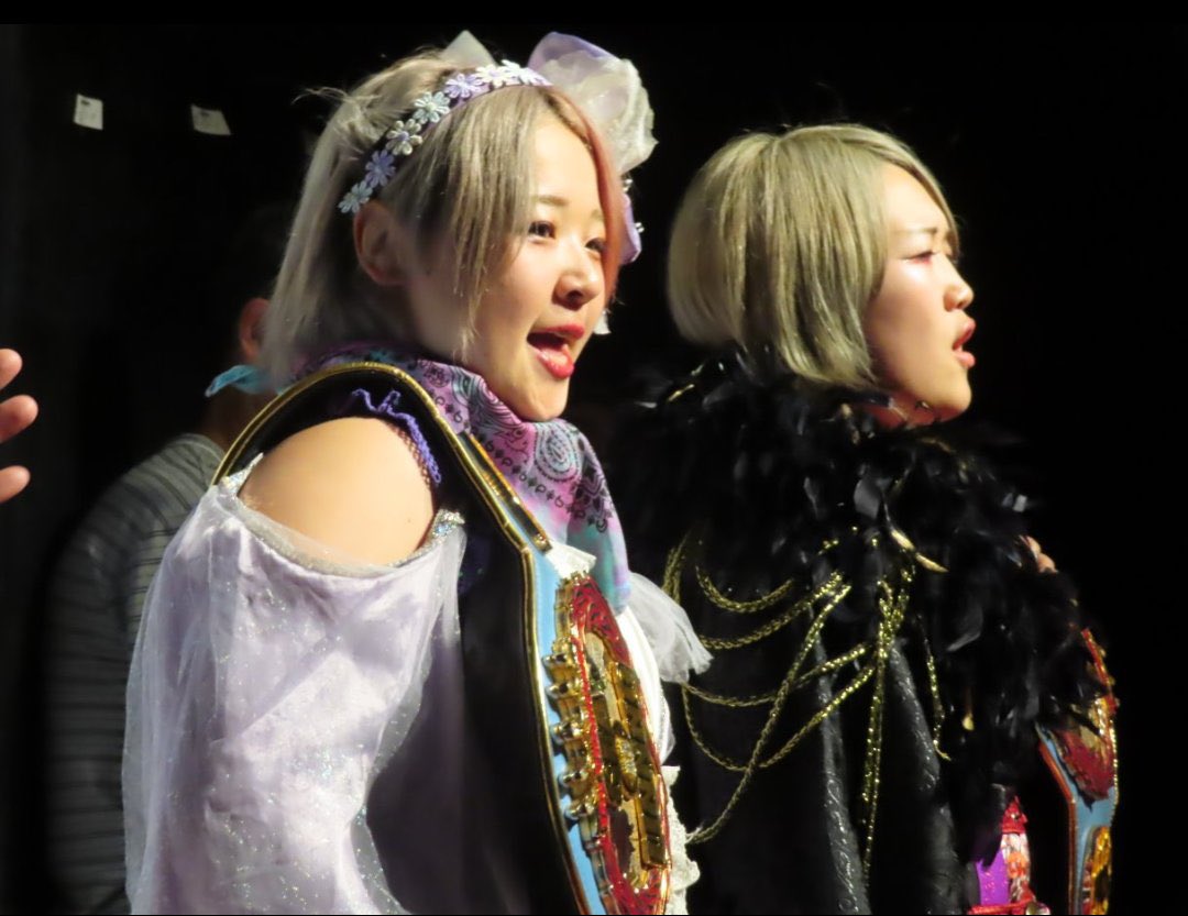 sasa_2AW's tweet image. タッグチャンピオンとして
まる1年ベルトを持ってるからには
まだまだ護り続けることでしょう🧸𖤐⡱
誰に勝った手柄をもって挑戦表明したか知ってっか?
誰からベルト奪取したか知ってっか?
私たちが負けるわけない。
#SEAdLINNNG