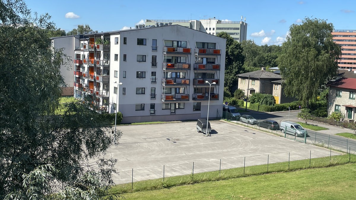 Ettepanek erakondadele KOV valimisteks: asfaldimaks + asfaldi haljastusega asendamise toetus. 

Eesmärk: tihedam, rohelisem, kvaliteetsem linnaruum.