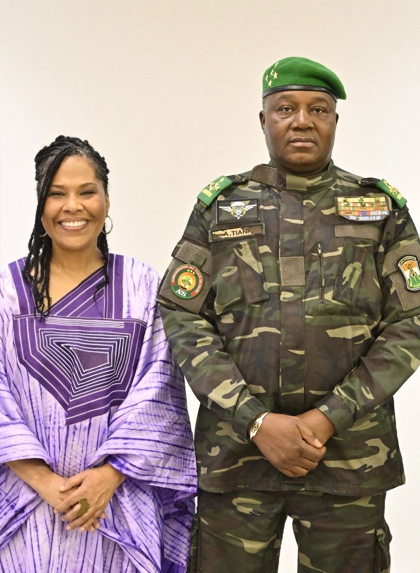 Nath_Yamb's tweet image. 26 juillet. Deux ans aujourd’hui que le général Abdourahamane Tiani et les membres du Cnsp nous ont débarrassés du cancer Bazoum et de ses corollaires de traîtrise, de corruption, de soumission.
Deux ans que le gouvernement nigérien déboulonne un à un, et en profondeur, les…