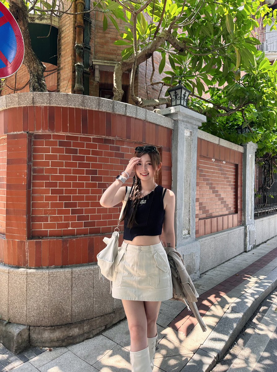 廣州東山口果然是潮人聚集地 uwu🩶

實在太好買了⚡️

看中最近很火的觀夏香水，瓶身還能刻字，儀式感拉滿！⛅️