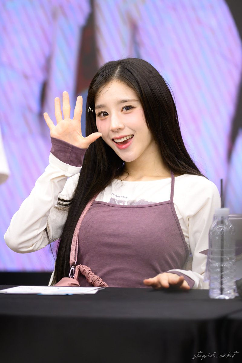 stupid_orbit's tweet image. ARTMS @ 헬로라이브 스튜디오 20250711 #ARTMS #아르테미스 #Club_Icarus #희진 #HeeJin
