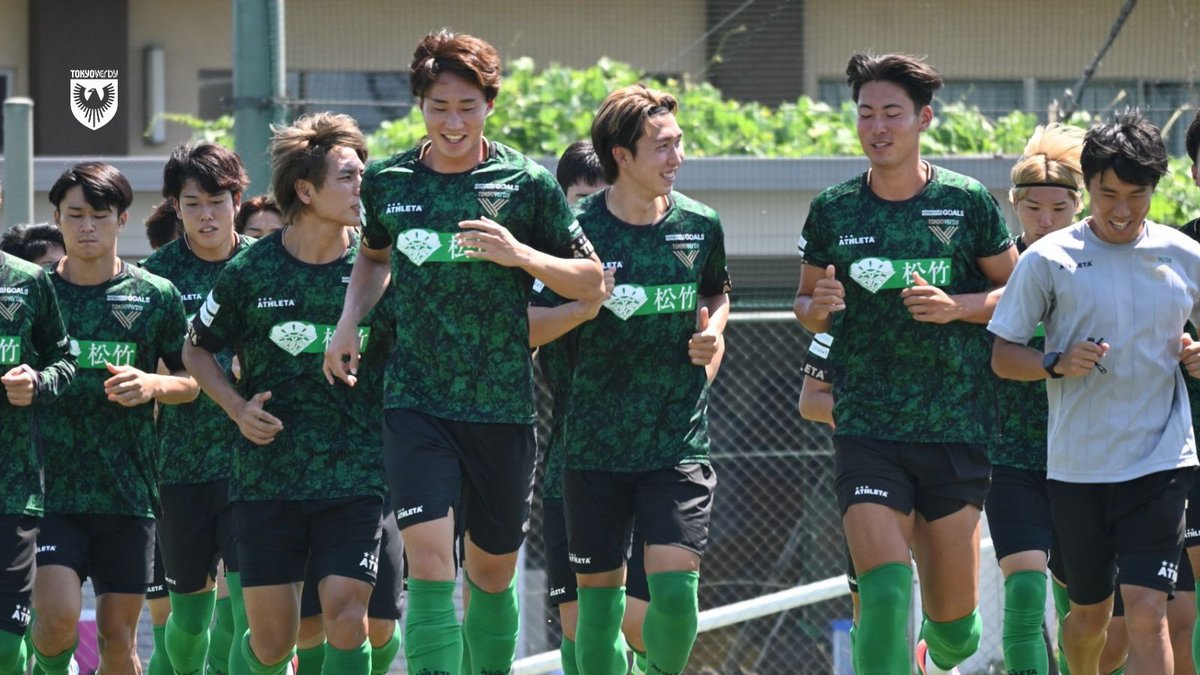 TokyoVerdySTAFF's tweet image. Training Session !!!
チームは成長するため、強度の高いトレーニングに励んでいきます。
Next Home Game
明治安田J1リーグ 第25節
8月9日(土)18:00キックオフ
味の素スタジアム
東京ヴェルディ vs 横浜F・マリノス
チケット情報▶x.gd/AiISs
#verdy #東京ヴェルディ #東京V