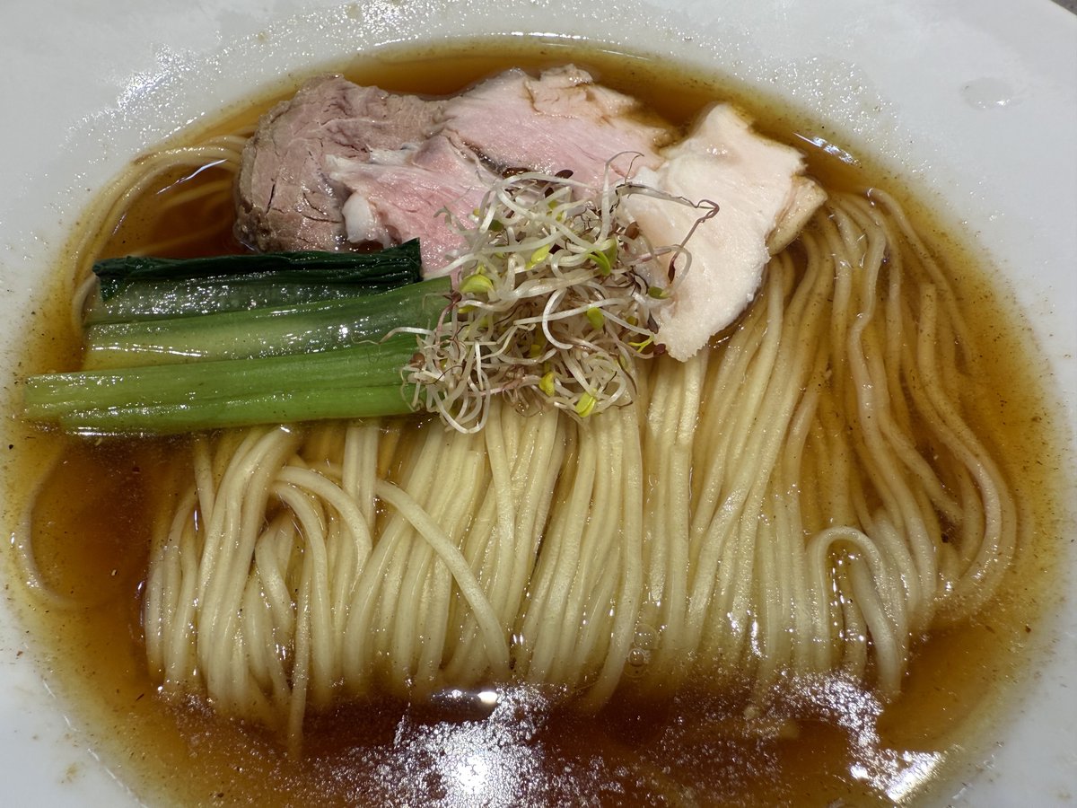 CK_222_NJ's tweet image. 地元で今年できた美味しい山椒生姜ラーメン食べて来た🍜