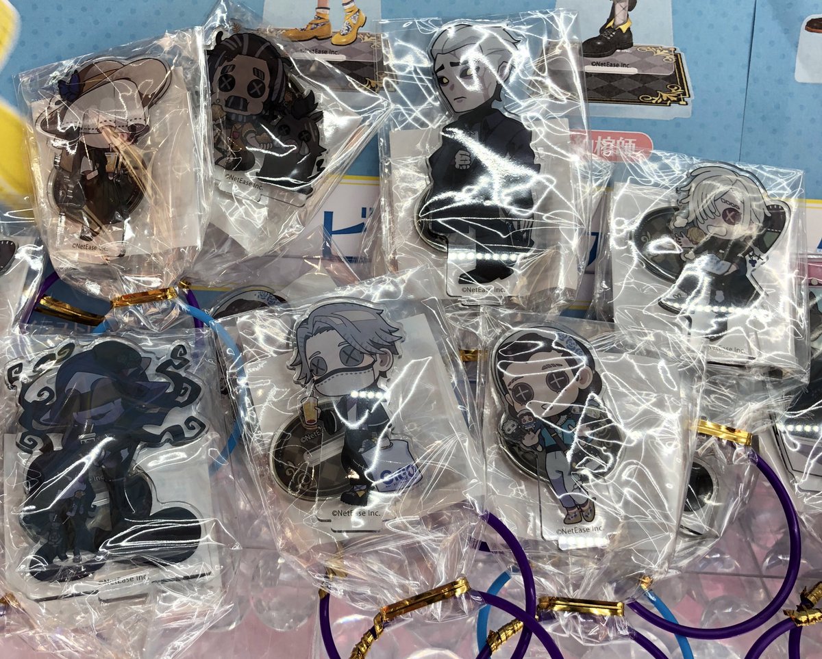 GiGO_Imure's tweet image. 【景品情報】
identity V× GiGOキャンペーン
休日のお出かけ
・ぬいぐるみパペット
・アクリルスタンド

☕️入荷しました🥐
🥤ご来店をお待ちしております🍦

第2弾開催中対象機に500円投入でオリジナルポストカード1枚プレゼント🎁
※ランダムの為絵柄は選べません

#第五人格  #アンデンティティ