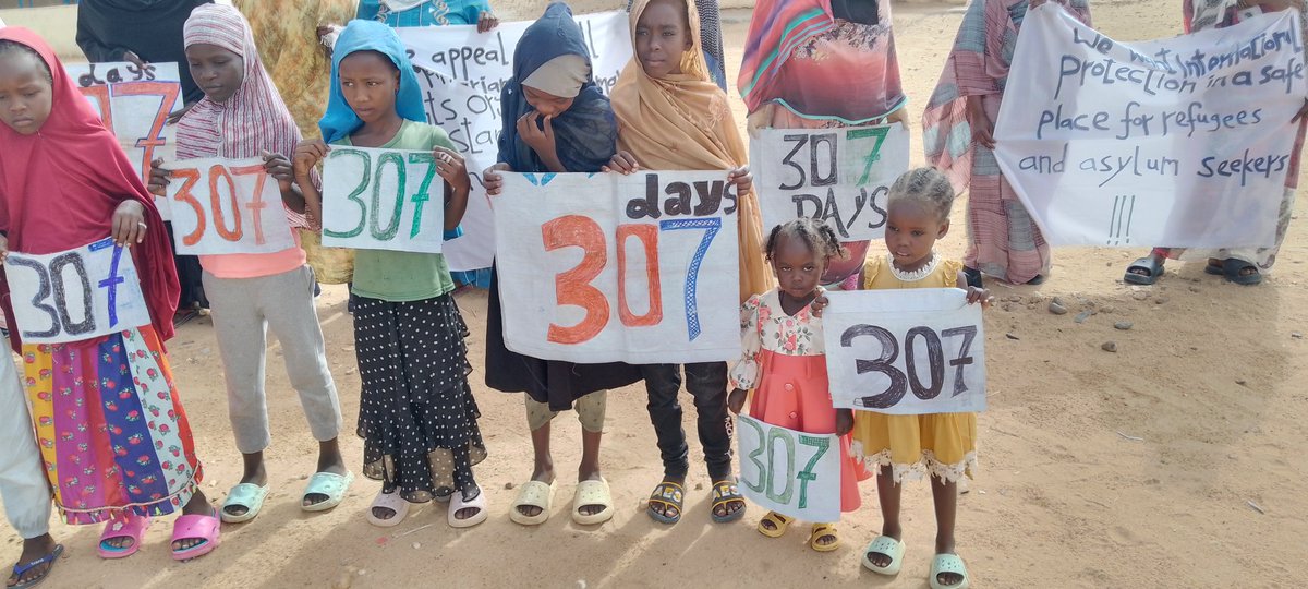 hashim_ha19506's tweet image. 307🔴days
We do not want to stay here @davide_tommasin @FermentedDream @FocusOnAfricaIt @JFCrisp @paolaup2 @uhurudream @UN @UNGeneva @UNHCRNiger @UNFCCC @UNCTAD @UNarabic