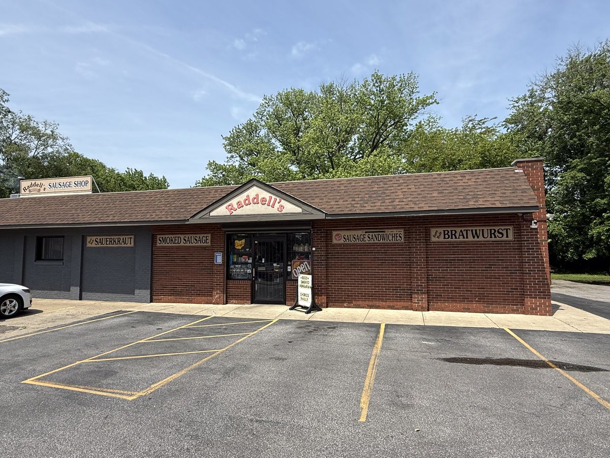 SkrticX's tweet image. Stopped by Raddell&apos;s Sausage Shop on E. 152nd, Cleveland staple since 1927, now run by the 4th generation. Pictured: Timothy Perusek, Chris &amp;amp; Tim Raddell. Asked the best seller (even though I knew): the classic Slovenian kielbasa sandwich still reigns. Had to grab one!