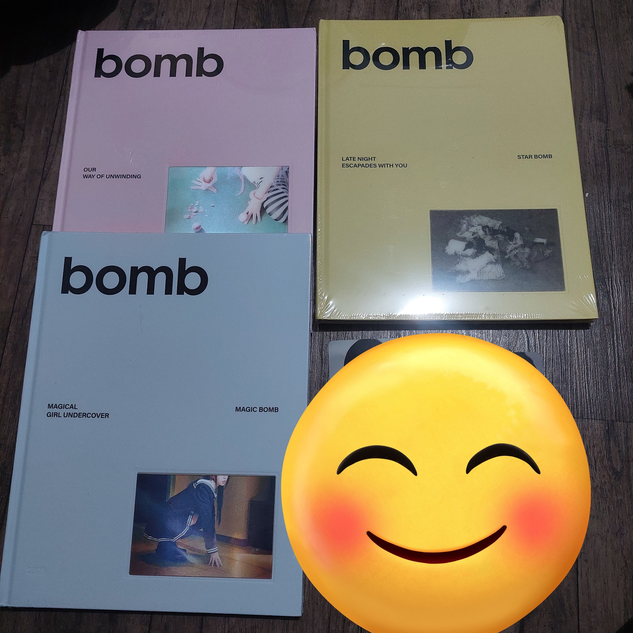 Illit Bomb 3rd Mini Album (photobook - Magic Bomb Ver 5