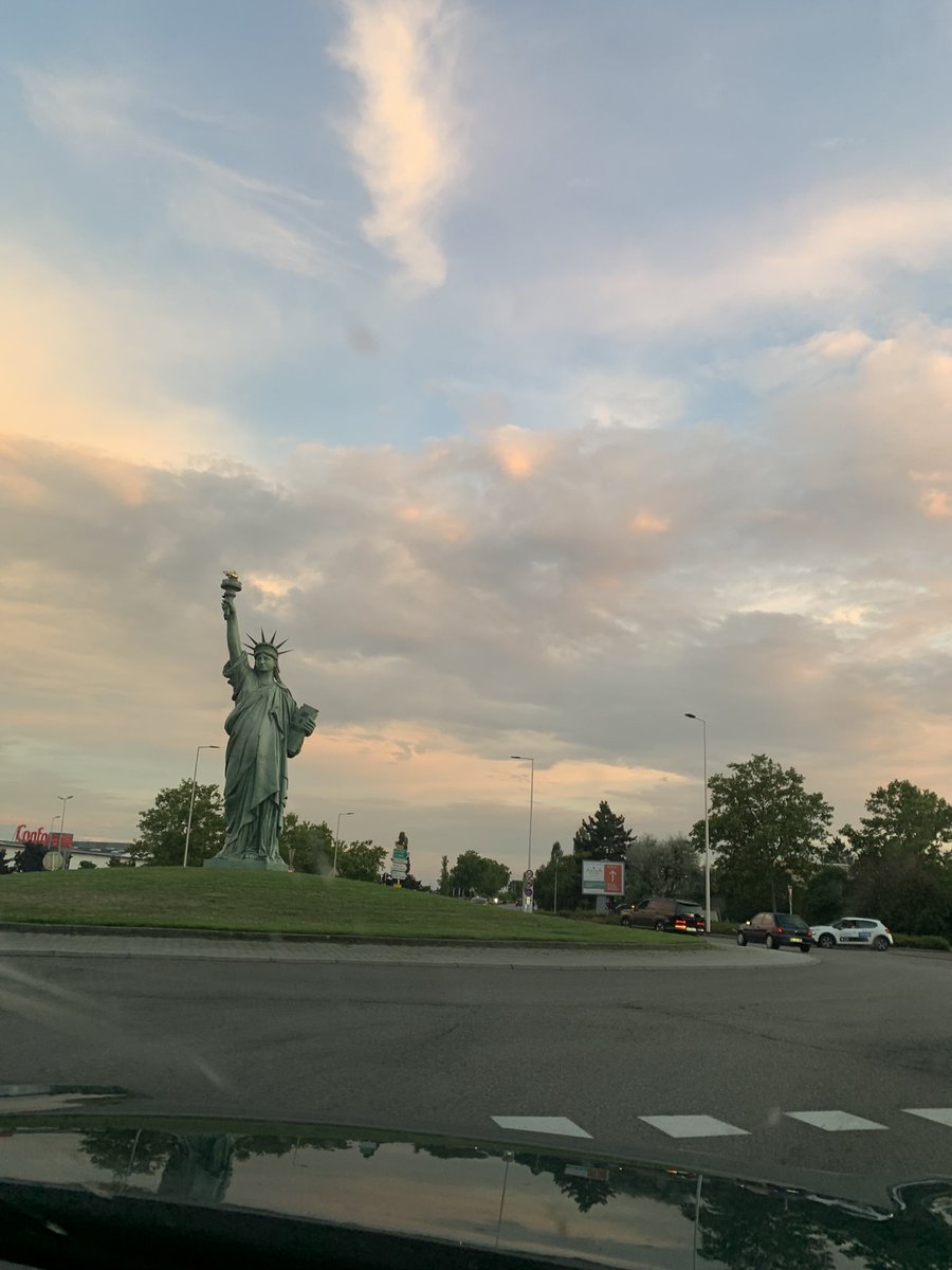 dsoeirosanches's tweet image. gm world…

…lady Liberty is everywhere…

😎