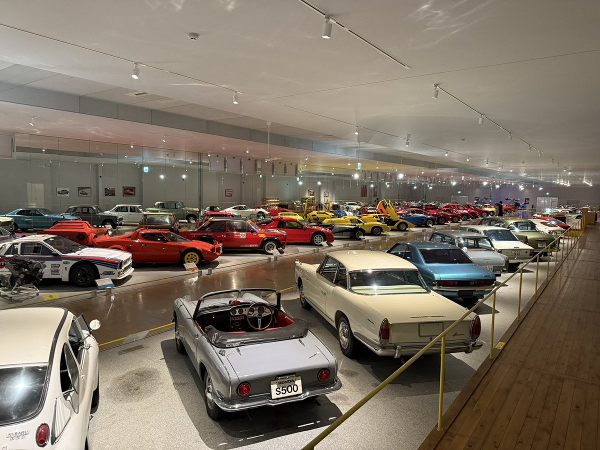 YukiShelby's tweet image. 四国自動車博物館…ずっといれる…車が美しい