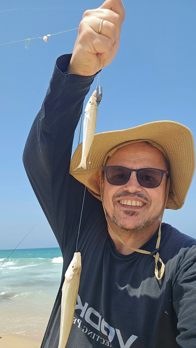 leoniko22's tweet image. הלכתי לביקור אצל הפסיכולוג.