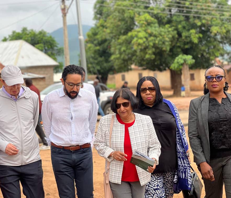 REANigeria (@thereanigeria) on Twitter photo 🔌 <a href="/WorldBank/">World Bank</a> CFO, <a href="/kanshula/">Anshula Kant</a> Visits 60kW Solar Hybrid Mini-Grid in Petti Community, FCT, Applauds Nigeria’s Rural Electrification Effort.
⚡️The visit formed part of a high-level technical and impact assessment, focused on evaluating the operational performance, sustainability 🔌 <a href="/WorldBank/">World Bank</a> CFO, <a href="/kanshula/">Anshula Kant</a> Visits 60kW Solar Hybrid Mini-Grid in Petti Community, FCT, Applauds Nigeria’s Rural Electrification Effort.
⚡️The visit formed part of a high-level technical and impact assessment, focused on evaluating the operational performance, sustainability