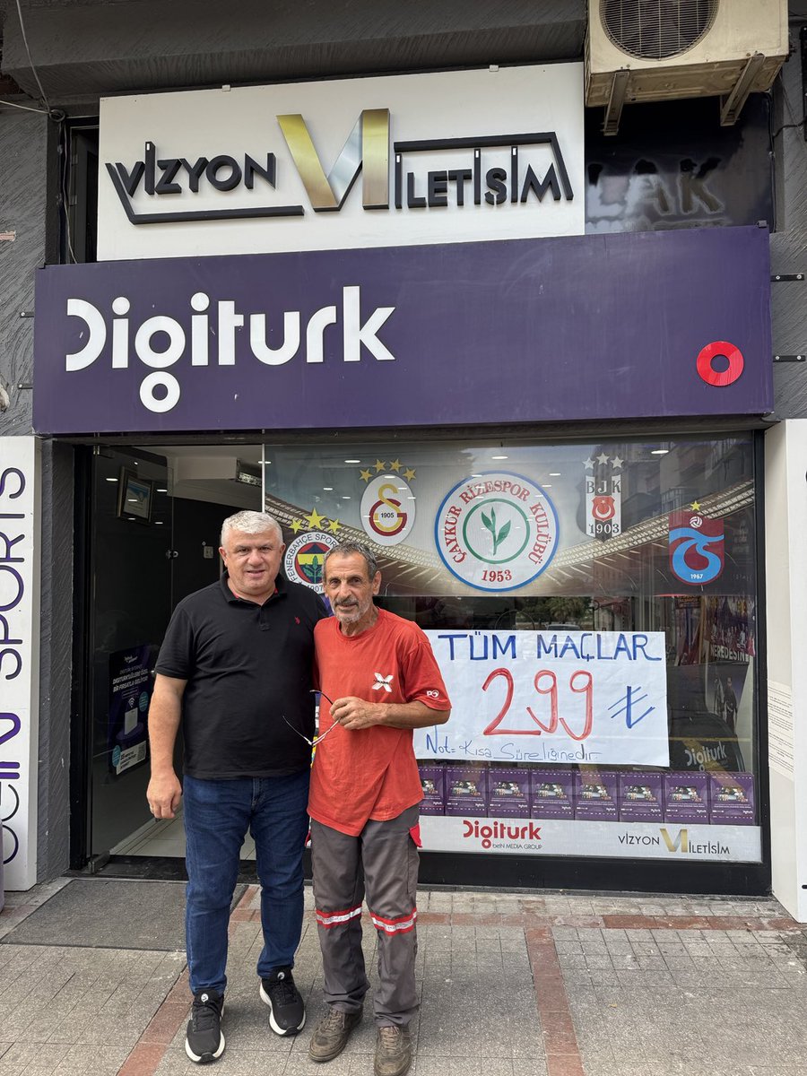 BİLGE İNSAN Değerli Recep kaya hocam . ( öğretmen) İnsan ömrü aktif olarak kullanacağı 5 yıldır kahve köşelerinde uykuda fuzuli işlerde harcamayın ne kadar zengin olursan ol paranın geçmeyeceği bir döneme doğru gidiyoruz eczaneler lokanta oldu aklımızı başımıza alalım