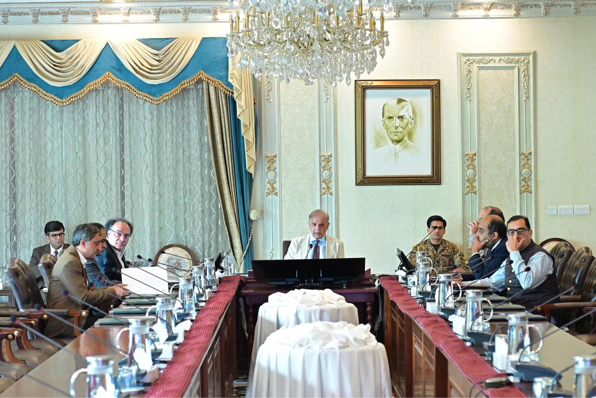Prime Minister Muhammad Shehbaz Sharif chairs a meeting to review progress on FBR reforms. Islamabad, 26 July 2025.❤️🇵🇰