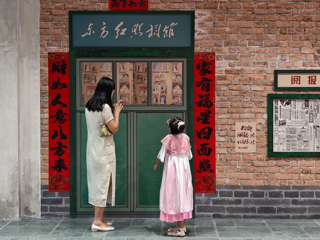tianzige4's tweet image. 时间这东西很奇妙，几十年的光阴说长不长，说短不短，恰好足够我们用来怀旧。…