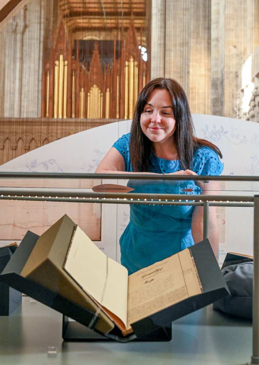 WinCathedral's tweet image. Have you visited the Jane Austen Poetry Exhibition yet?
Here for a limited time only, it's your chance to view an original manuscript of Jane Austen alongside other unique exhibits.
Entry included with your annual pass.
bit.ly/4kSCodJ
Visit before 19th October.