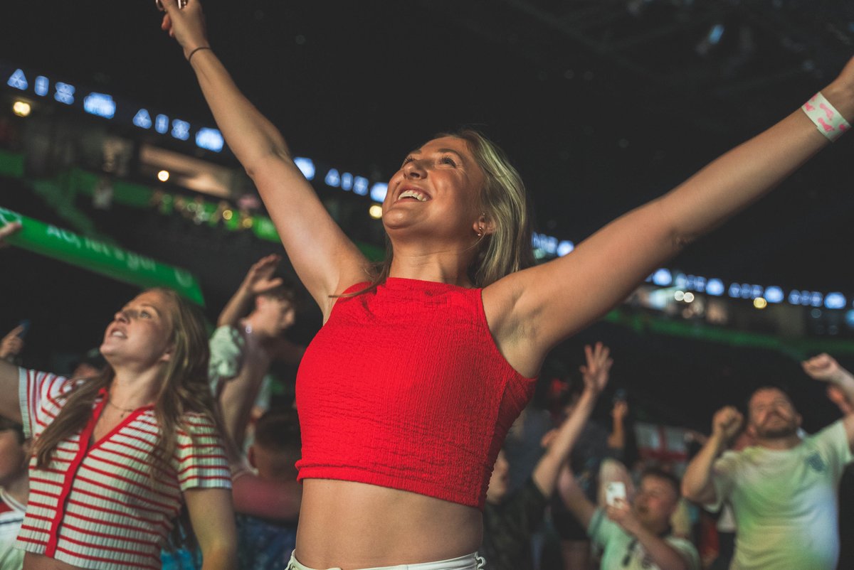 AOArena's tweet image. Tomorrow, we cheer on the mighty Lionesses!! 🏆 Manchester is no stranger to iconic footballing moments, from derby day drama to fellow European triumphs, tomorrow is shaping up to be no different.
🎟️ Final tickets here: tinyurl.com/26vsvc9y