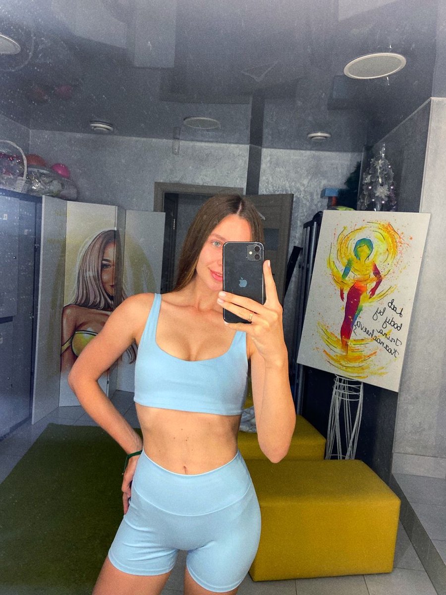 valeriyaApex's tweet image. Daily stretch done

When was your last workout?