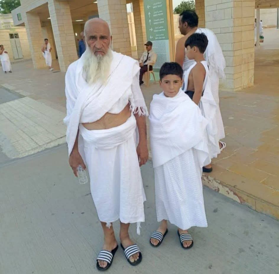 MSamiUllah_786's tweet image. افسوس ناک خبر ""
سعودی عرب میں ٹریفک حادثہ, عمرہ ادائیگی کےلئے گئے بونیر کے ایک ہی خاندان کے 7 افراد جاں بحق