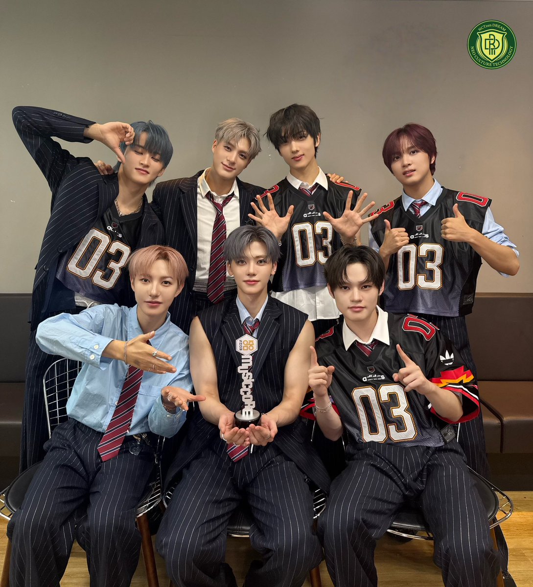sami3to3's tweet image. 아이공💚💚