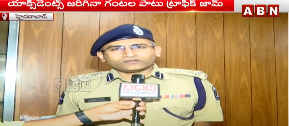 cyberabadpolice's tweet image. Stay Ahead on the Road – Subscribe to Cyberabad Traffic Pulse for Real-Time Traffic & Rain Alerts!
youtube.com/watch?v=poAzdD…