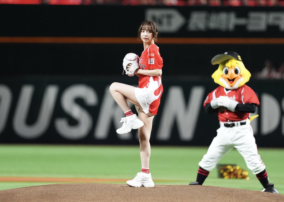 ★AKB46篠田麻里子限定★缶バッジ Full-Count フルカウント on X: