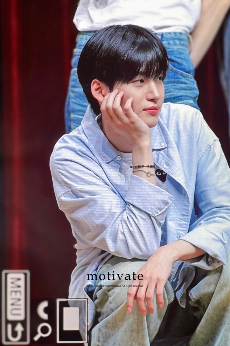 jun9mok00's tweet image. 250726 π
π
#cravity #ν¬λλΉν° #μ λͺ¨ #ꡬμ λͺ¨ #jungmo #μμ§ #wonjin