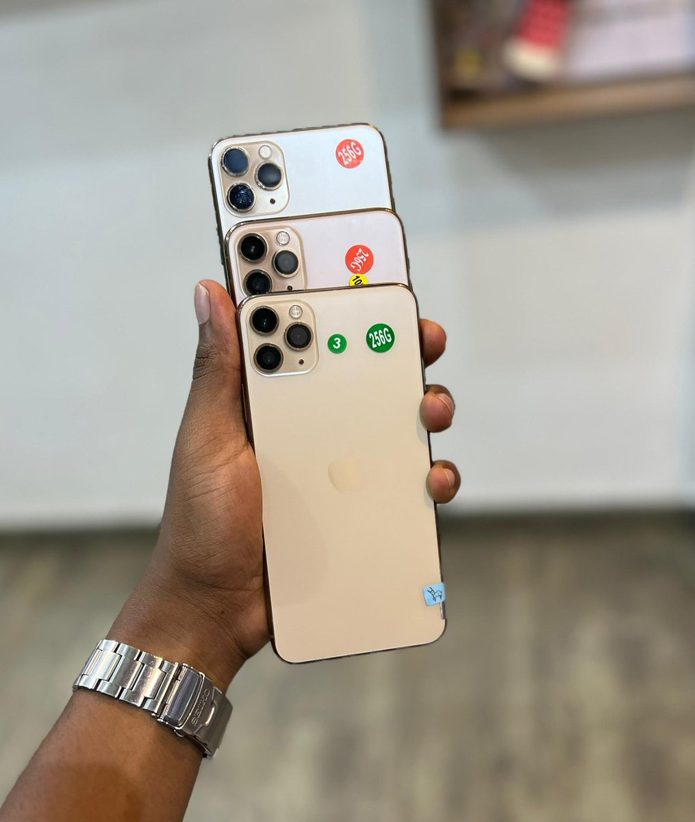 thekingsmanUG's tweet image. Experience the power of genuine iPhones from @zero_to_one_ug at very affordable rates
✅12 pro max (256)-1.6M
✅12 pro max(128) - 1.5M
✅12 (128) - 1.M
✅12 (64)- 880K
📍 Find us at New Pioneer Mall, PG-40
📞 Call us: 0752044500
#WelcomeToTheNextLevel