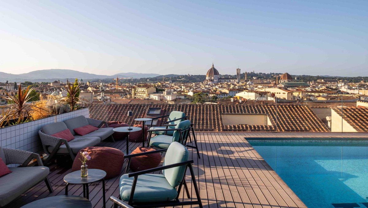 rep_firenze's tweet image. Social Hub Firenze Lavagnini, selezione di cocktails sulla terrazza panoramica firenze.repubblica.it/cronaca/2025/0…