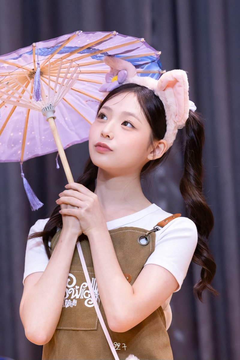 e_9xyz's tweet photo. 250726

#UNIS #임서원 #SEOWON #유니스 #LIMSEOWON https://t.co/m5u3iFAGPZ